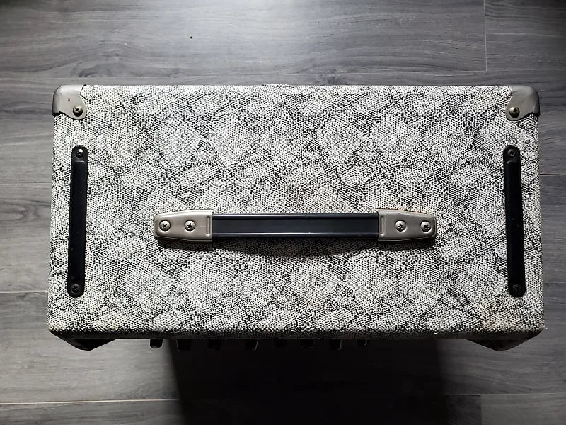 Fender Super 60 Snakeskin Combo Amp